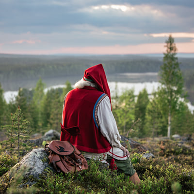 Yksityinen tapaaminen Joulupukin kanssa Rovaniemellä kesällä - Image 9