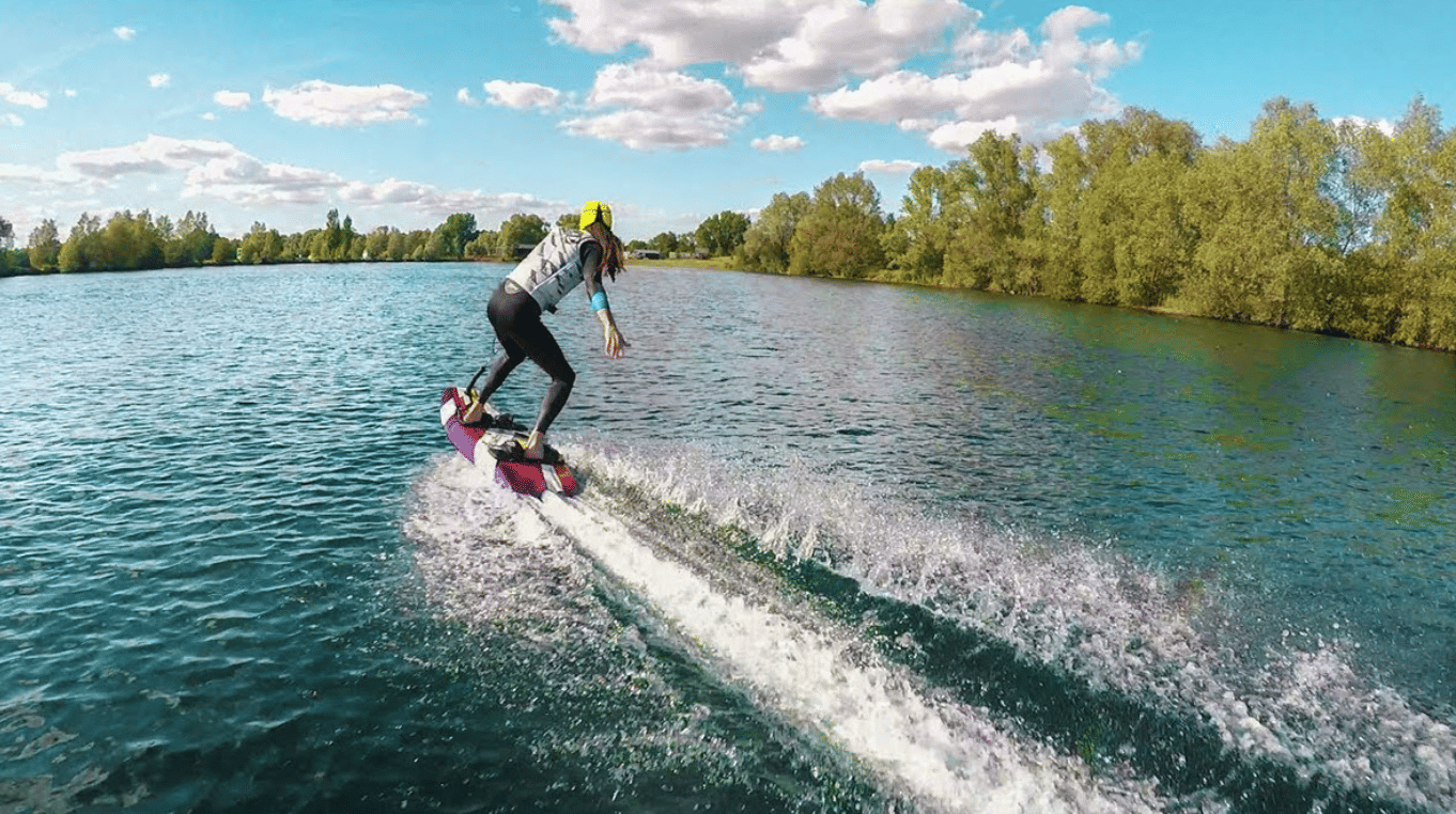Krakow: Efoil Electric desk on Lake