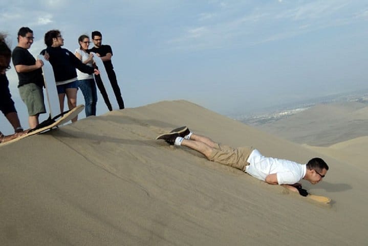 Buggy & Sandboard Adventure in Paracas 7