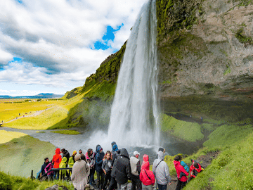 From Keflavik Airport: Private Golden Circle Tour with 5+ Stops