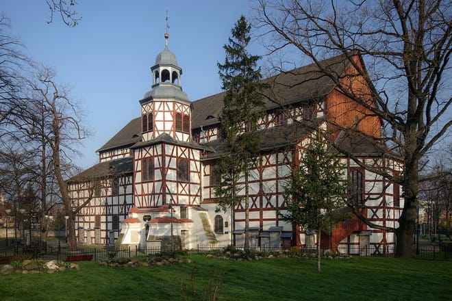 Bolesławiec Pottery & UNESCO Church of Peace Tour 7