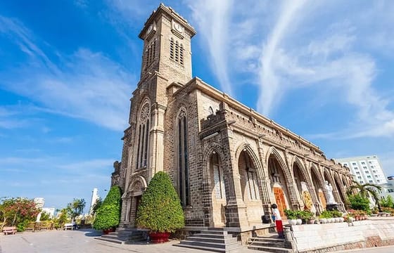 Nha Trang City Cultural Landmarks & Local Cuisine & Mud Bath