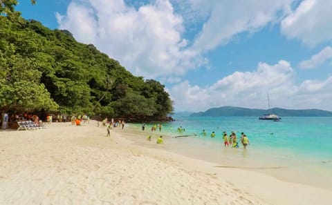 Speedboat Tour to Banana Beach and Racha Island from Phuket