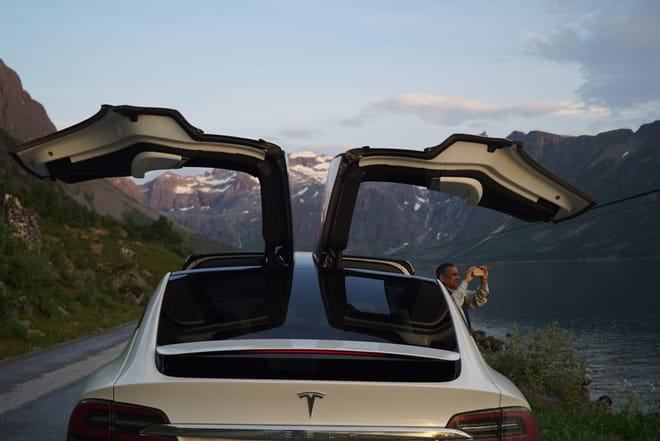 Midnight sun - TeslaX Electric car photo 2