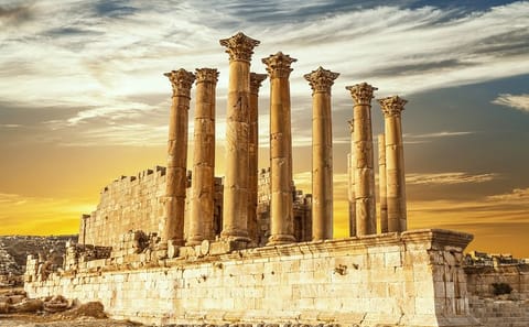 Private Day Tour of Jerash and the Dead Sea from Amman