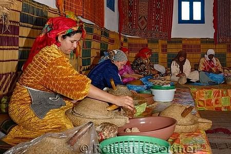 Discover Essaouira: Private Day Trip from Marrakech with Beach Walk and Argan Oil Experience