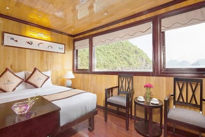 Bai Tu Long Bay Boutique Cruise: Visit Bai Tu Long bay & Overnight boat in 2 day