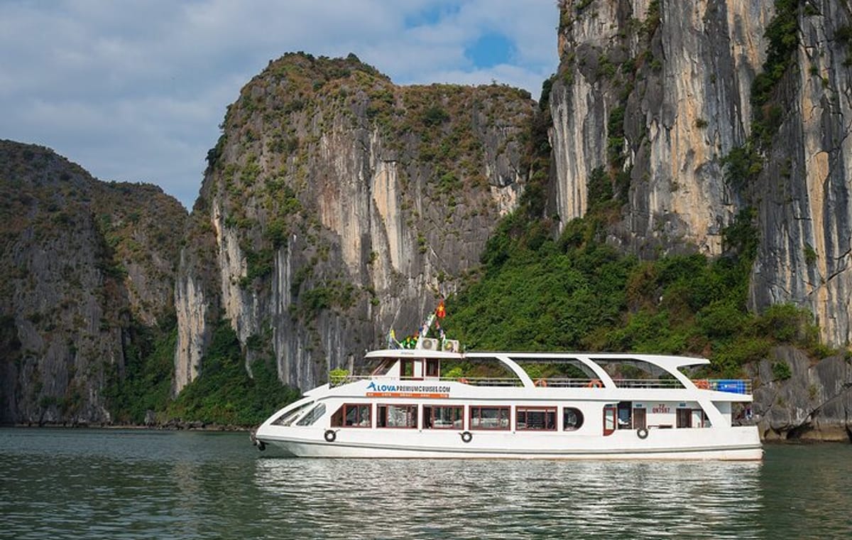 Halong Cruise Day Tour with Lunch, Cave Explore & Titop Island