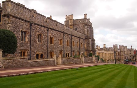 Day Trip from London to Windsor, Stonehenge and Bath