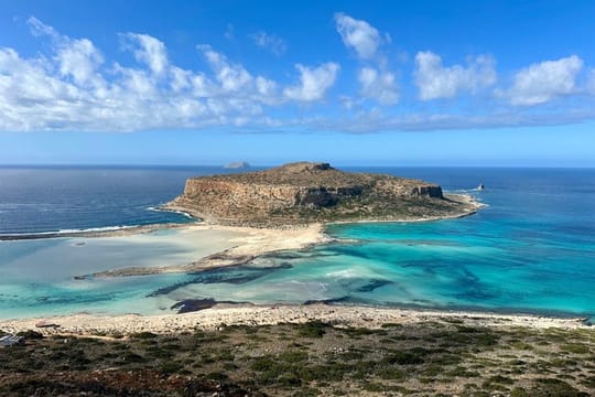 Ultimate Beach Day: Balos Lagoon & Elafonisi Private Custom Tour