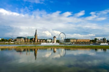 Private Guided Walking Tour of Düsseldorf's Culture and History