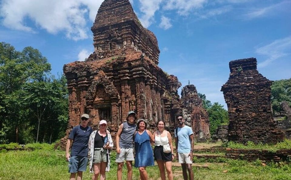 Deluxe Small Group Tour: My Son Holyland & Hoi An River Cruise