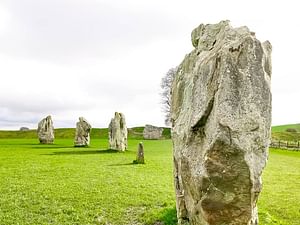 From London: Stonehenge & the Stone Circles of Avebury