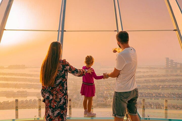 Experience Breathtaking Views at The View in Palm Jumeirah, Dubai