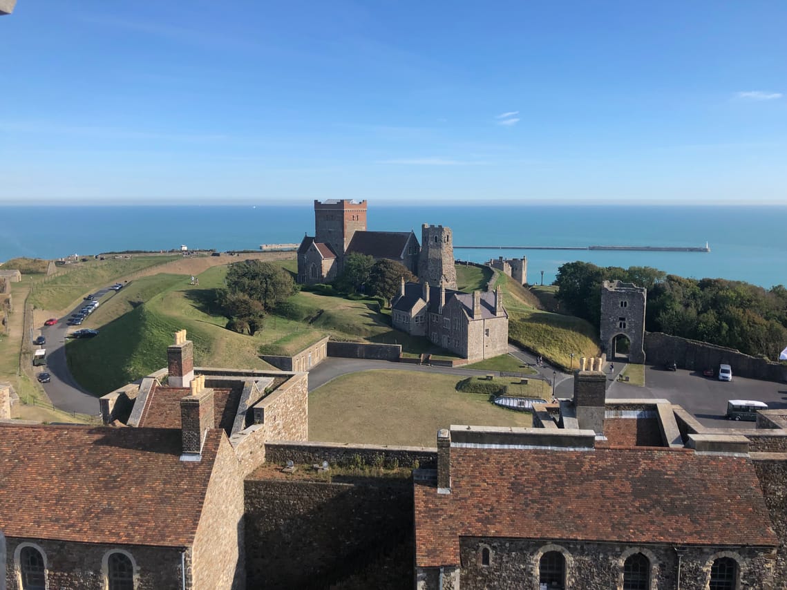  Canterbury Cathedral, Dover Castle  and White Cliffs