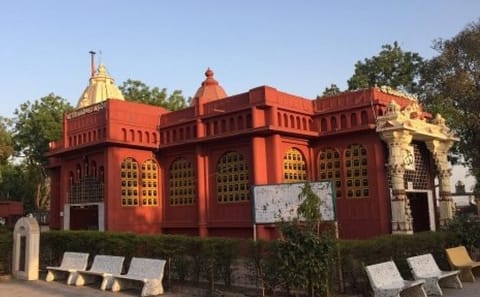 Private Cultural Tour of Jain Temples in Ankleshwar from Surat