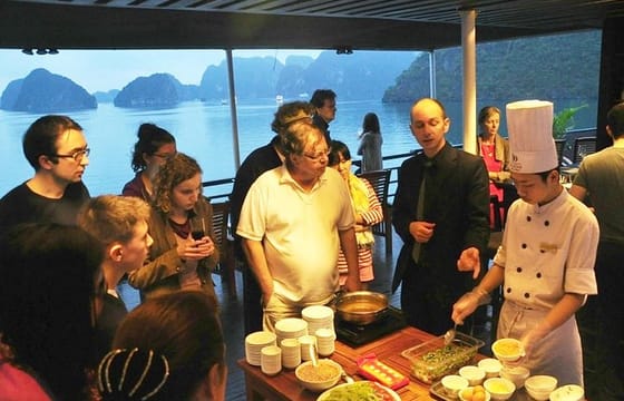 Halong bay luxury cruise 2D/1N: Titop island, Surprise cave, Kayaking, Swimming