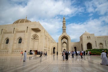 Cultural Tour of Sultan Qaboos Grand Mosque in Muscat