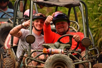 Roatán Shore Excursions: Wildlife + ATV/Buggy & Beach(1Beer/pp)