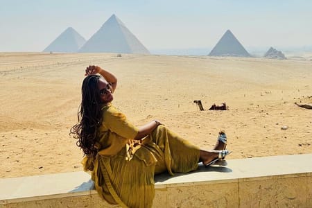Private Giza Pyramids & Sphinx Tour with Camel Ride and Lunch