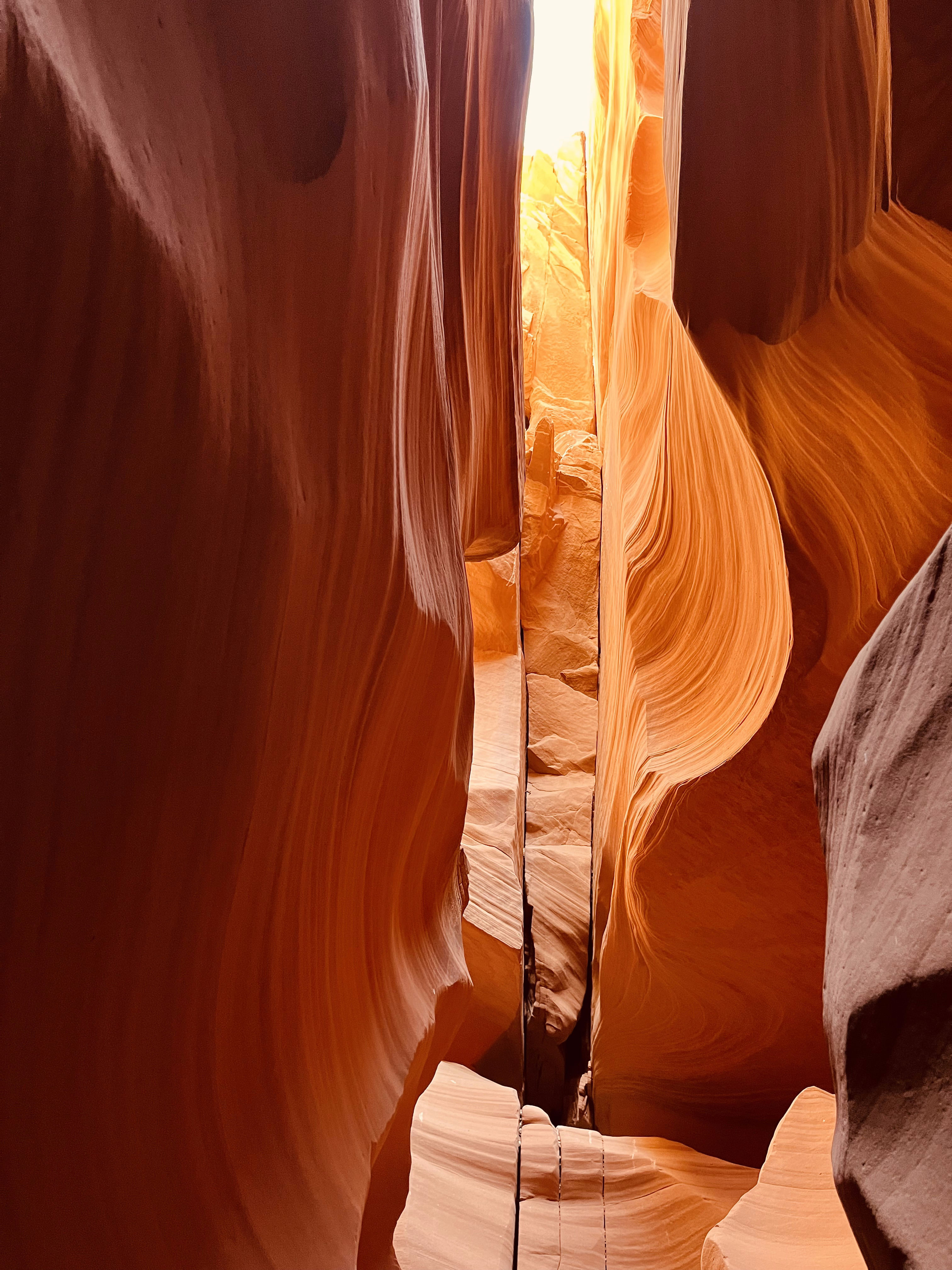 Page Mystical Antelope Canyon Tour