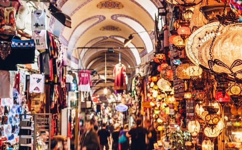Private 7-Hour Tour of Istanbul's Iconic Landmarks