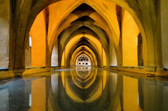 Monumental Seville: Royal Alcazar, Cathedral and Giralda