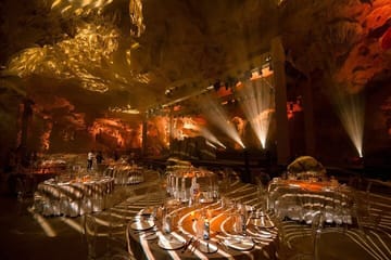 Dragon Pearl Cave Tour and Luxury Banquet in Hạ Long Bay