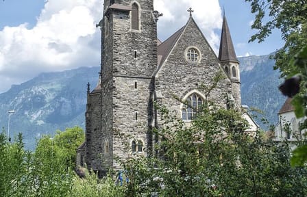 Scenic Walking Tour of Interlaken's Nature and Culture