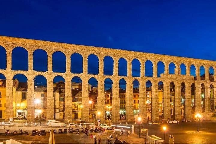 Avila y Segovia Full Day Tour from Madrid 9