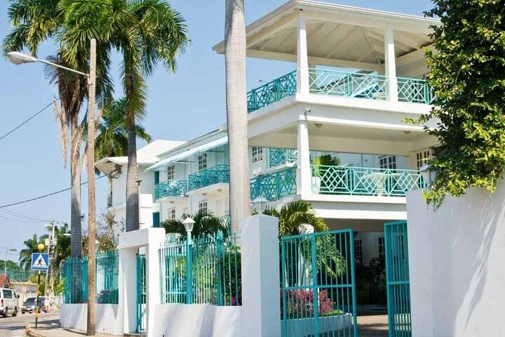 Private Airport Transfer to Deja Resort or Round Trip