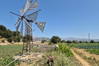Knossos & lasithi plateau villages,Zeus's cave&olive oil Mill 10