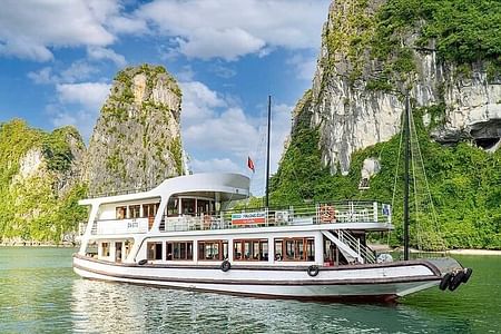 Wego Budget Cruise to Halong Bay: Explore Sung Sot Cave & Titop Island