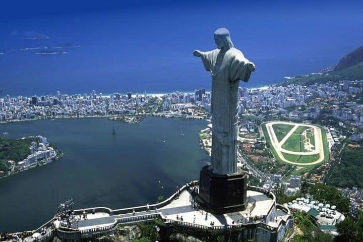 LGBTQIA+ Private Tour of Rio de Janeiro With Local Gay-Friendly Guide 3