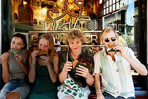 10 Tastes of Amsterdam: Food Tour by UNESCO Canals and Jordaan