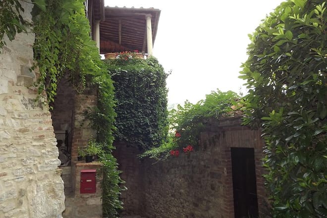 Villages of Chianti with lunch and tasting in Open Top Van photo 2