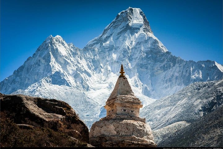 19 Days Mera Peak Climbing & Expedition – One Life-Changing Himalayan Adventure