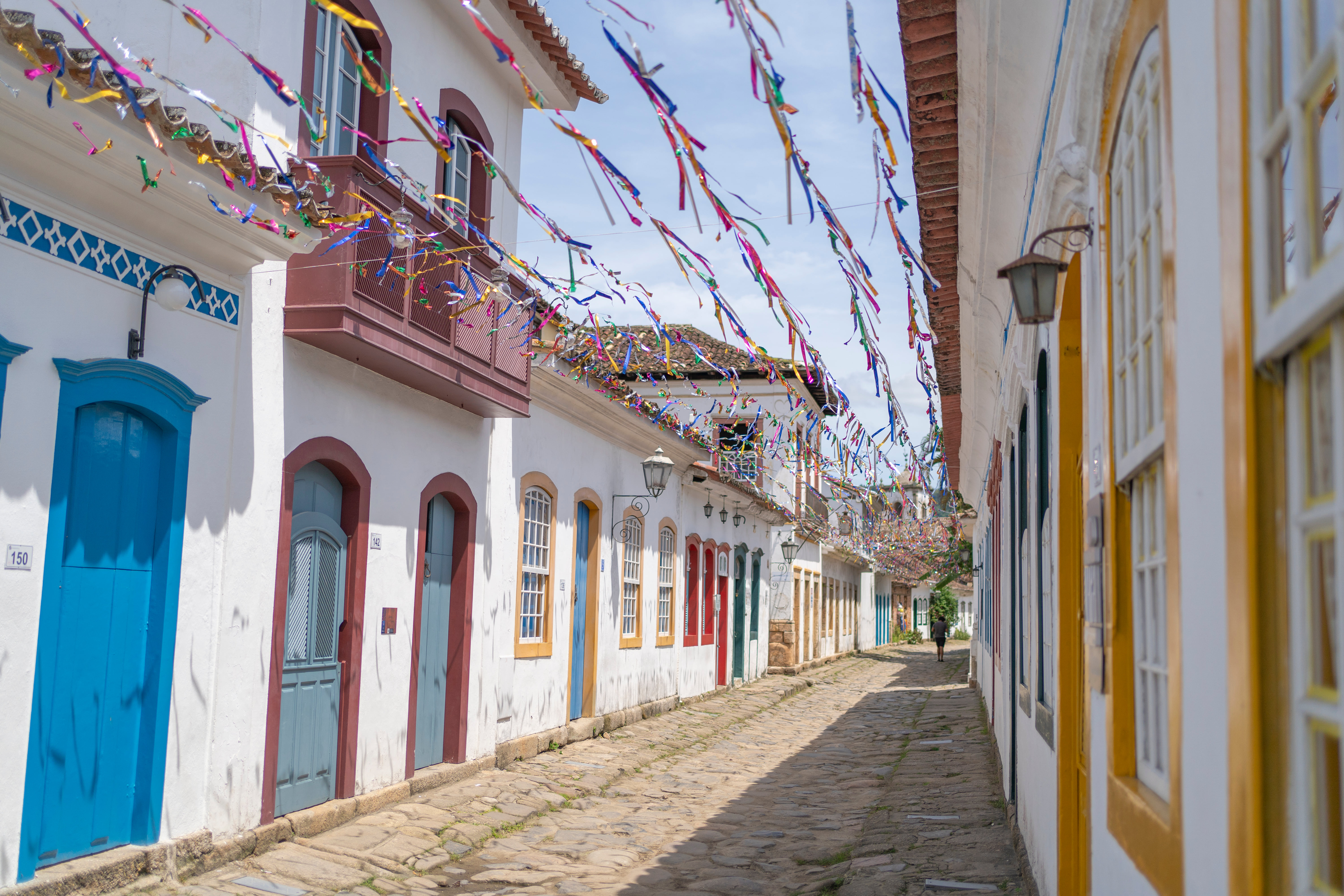 Private Photo Shoot in Paraty's Historic Center