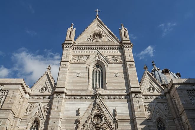 Naples Walking Tour and Street Food Market 6