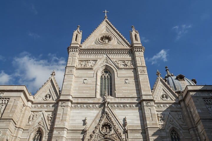 Naples Walking Tour and Street Food Market 6