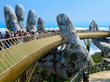 Small Group Tour of Da Nang's Golden Bridge and Ba Na Hills