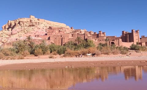 4-Day Desert Adventure Tour from Marrakech to Merzouga