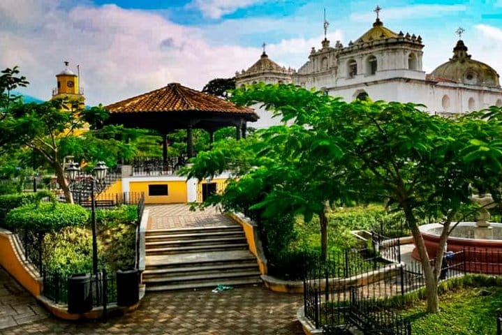Visit 6 Cultural Towns Around Antigua Guatemala & A Macadamia Farm in 1 Day! 3