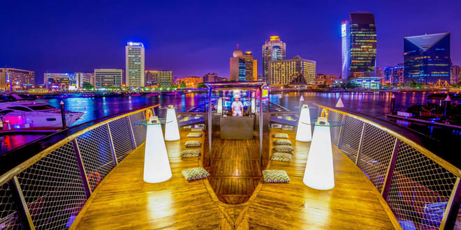 Bateaux Luxury Dinner Cruise in Dubai Creek 3