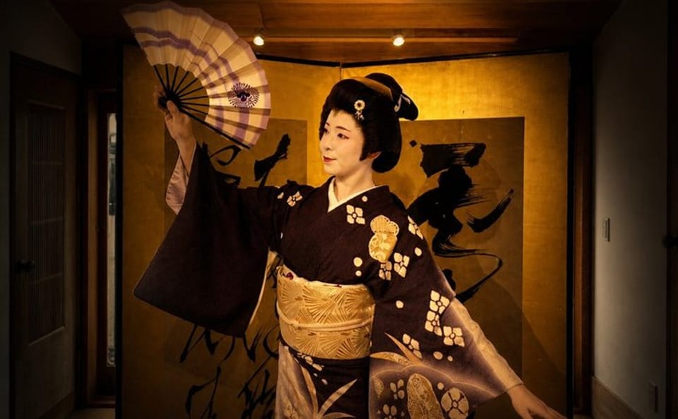 One Hour Geisha Show in Asakusa Tokyo