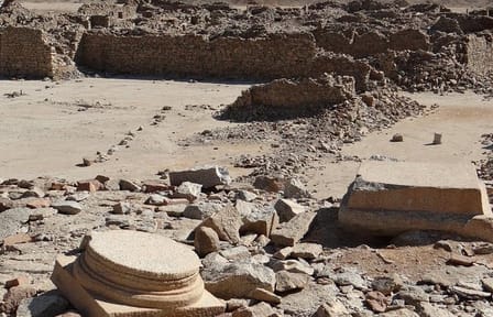 Jeep Safari Tour to the Ancient Mons Claudianus in Safaga