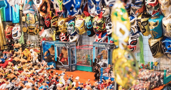 Nightlife Mexican Tour: Cantinas Mariachi and Lucha Libre