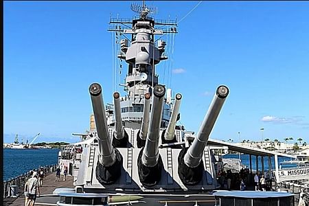 Pearl Harbor & USS Missouri Tour: Historic Insights & Memorable Experiences