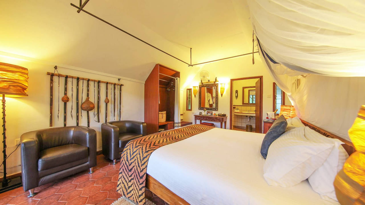 5 Days Wildebeest Migration Flying Safari  3
