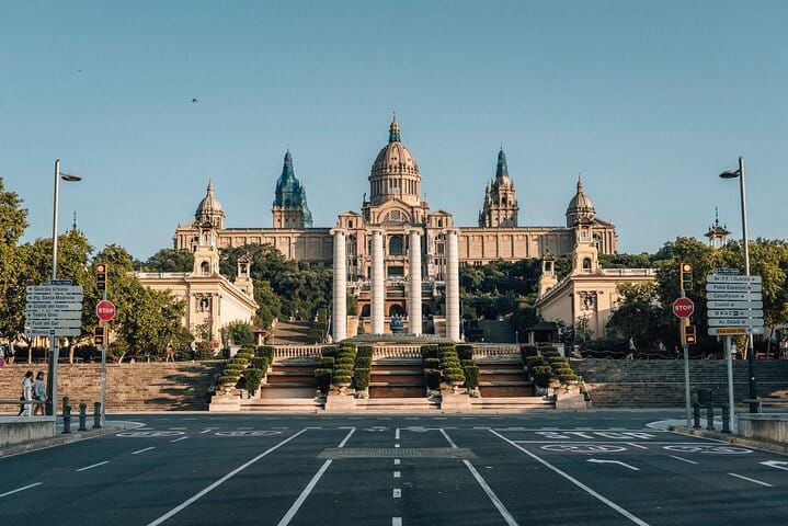 Private 4 Hours Barcelona Sightseeing Tour 5